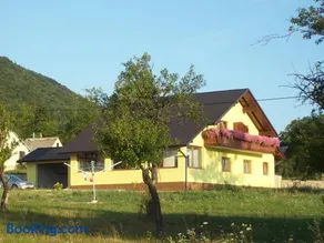 House Mara - Image 1