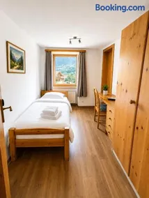 Alpine Hotel Reich - Image 2