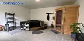 Maison familiale Blois piscine et SPA - Image 3