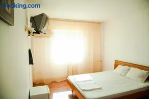 Hotel Vlasca - Image 1