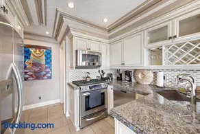 Villa Leone at the Retreat in Laguna Beach - Image 4