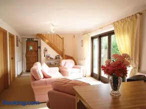 High Farm Barn - Image 2