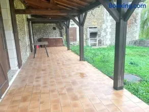 Maison charmante à Mouterre-Silly avec jardin privé - Image 2