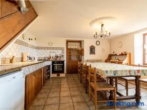 Grande maison rénovée avec WIFI, idéale pour familles - Image 3
