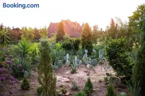 Old Garden - Image 2