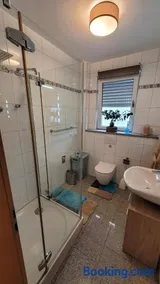 Helle Wohnung mit Balkon 120qm, 4Zimmer - Image 5