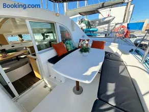 Catamaran Nora Air - Image 5