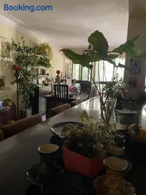 House with Garden view - Female only - Image 1