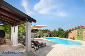 Villa Stefanina, a charming and private oasis near Labin - Image 1