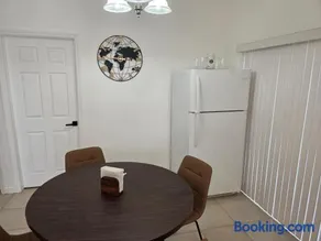Alex House - Image 3
