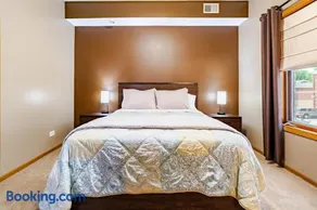 Spacious Condo - Image 2