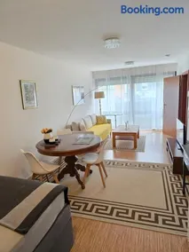 Studio Apartment - Image 3