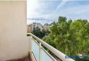 Nice City Center 2 Bedrooms Balcony Air Conditioning - Image 3