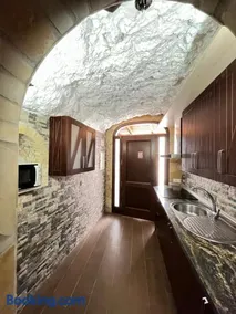 La casita medieval - Image 1