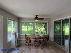 West-Side Retreat - Image 3