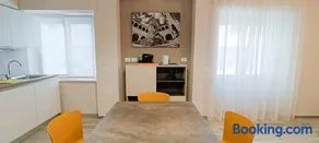 Nice House - Image 3