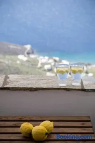 Ydrousa maisonette 2, Isternia, Tinos - Image 1