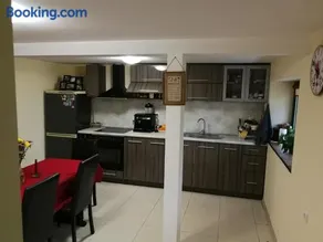 Къща за гости Casa Blanca - Image 3