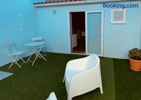 AL BIONDI Alentejo Cosy House for 2 with Kitchen and Patio - Image 4