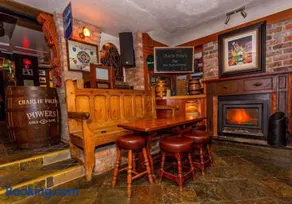 Charlie Foleys - Image 4