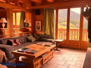 10 min from Lake Annecy, quiet chalet with view - Image 2