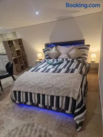 Petit appartement avec jacuzzi - Image 4