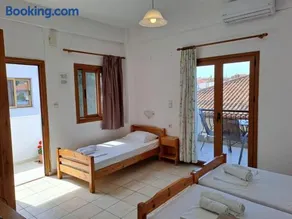 Babis Sea view apartment 1 - Image 1