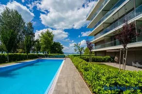 MyFlat Coral Suite - Image 1