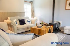 Gamekeepers Cottage - Image 2