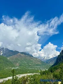 Offbeat Homestay - The Mountain House Manali - Image 2