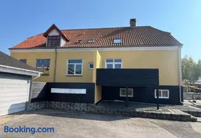 Folsted - Værelse 100 med eget badeværelse og fri parkering - Image 5