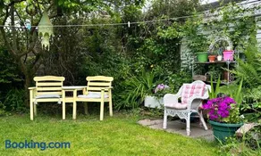 Garden Snug - Image 2