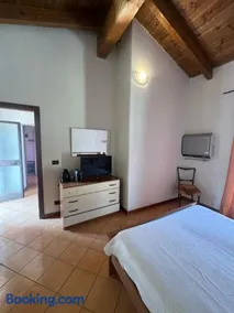 Emma Lake Apartment lago di Viverone - Image 3
