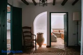 Elegant Villa in Montilla with Private Pool - Image 5