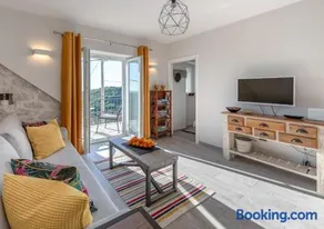 Izabela apartment with swimming pool - Image 2