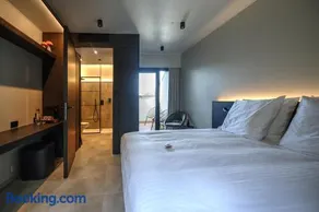 Hotel Hallensis - Image 1