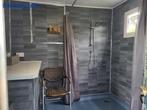 Courtlands farm camping and glamping - Image 4
