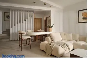 Beautiful Home - Image 1