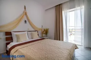 Endless Blue Apartment by RentalsPro - Kalyves Halkidiki - Image 2