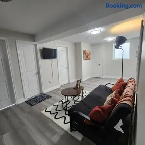 Cozy Hideaway - Image 4