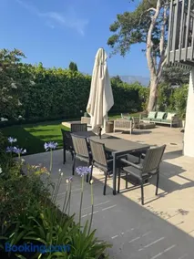 Montecito-Chic Beachside Retreat - Image 3