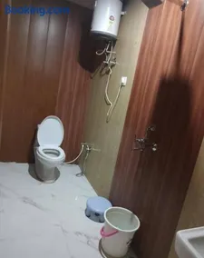 Devlok Hotel & Restaurant - Image 3