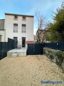 Exceptional Apartment - Terrace 2P Oullins - Image 4
