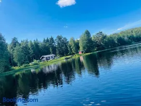 Stuga med strandtomt i Smålands natursköna miljö - Image 1