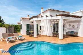 Villa Sara by Escape Home - Image 2