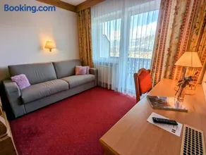 Hotel Heinz - Image 1