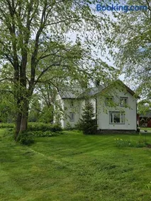 Flekkan gård - Image 2