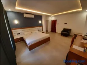 Ashirvad Lawns Hotel & Convention Centre - Image 4