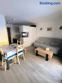 Studio tout équipé avec accès à l'espace bien-être - Image 1