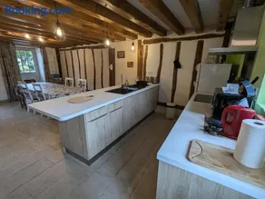 Gîte familial rénové avec jardin, proche forêt d'Orléans et activités, à 1h d'Orléans et 2h de Paris - Image 1